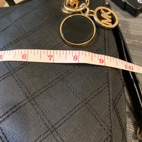 MK Crossbody tote - Picture 8 of 11